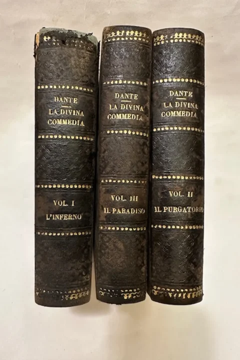 Commedia di Dante Allighieri con ragionamenti e note di Niccolò Tommaseo. 3 volumi.