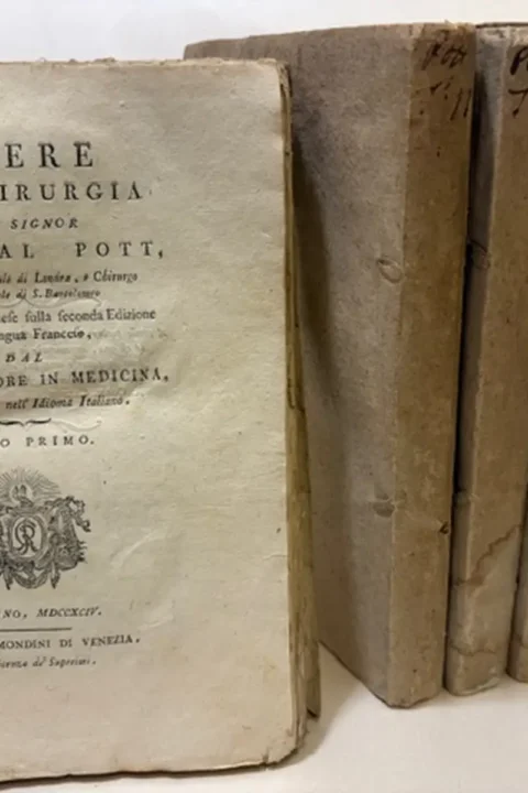 Opere di chirurgia del signor Percival Pott della Società Reale di Londra, e Chirurgo…tradotte dall'inglese dal Sig.***Dottore in medicina e trasportate nell'idioma italiano. Tomo I-II-III-IV.