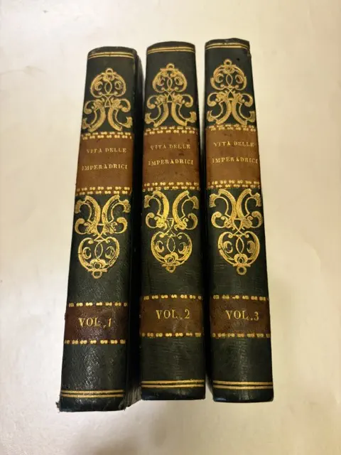 Storia della vita delle imperadrici romane, e principesse del loro sangue, nel quale si scorgono li punti più importanti della storia romana tratta dagli antichi storici greci,e  latini, ed arricchita di note storiche, e critiche. Tradotta dal francese in italiano. Tomo I-II-III.